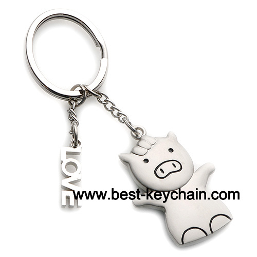 warehouse metal pig shape keychain