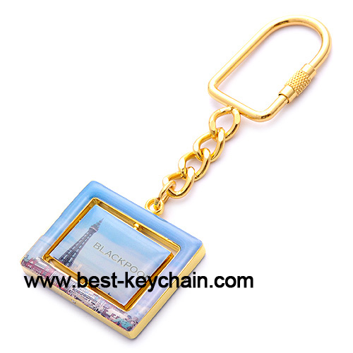 souvenir metal gold blackpool keychain
