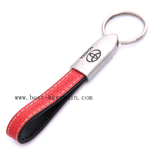 EMBOSS TOYOTA LOGO LEATHER KEYCHAINS