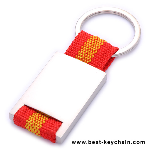 promotiongift laser logo spain flag metal keychain