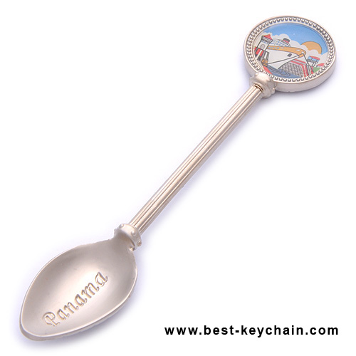 souvenirs spoon panama metal